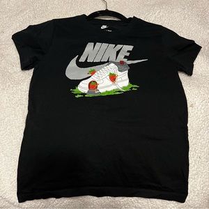 Nike Berry Tee “The Nike Tee” Girls V-Neck size L